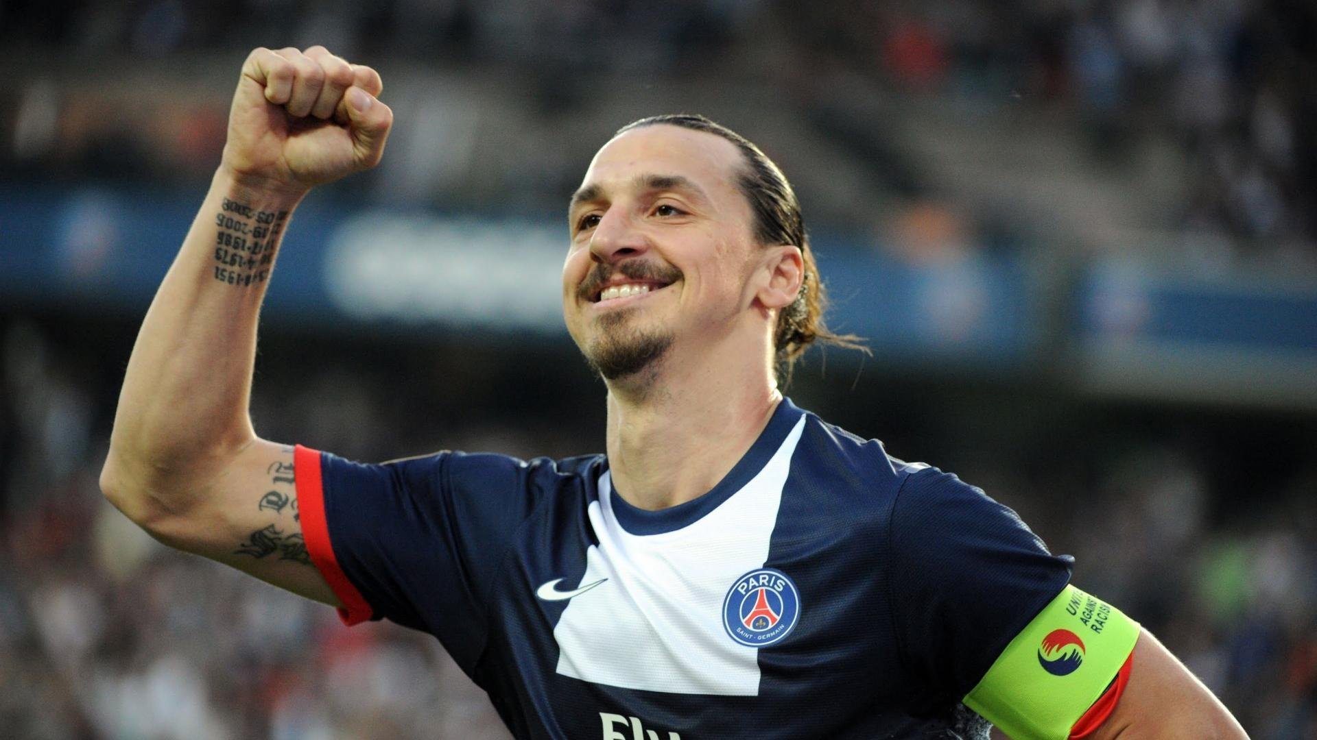 平行时空的绿茵对决,当C罗穿越至罗马险胜塞维利亚之夜